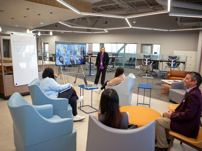 Students and Leaders have a meeting in Pima's SATEC